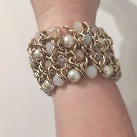 842 Gold Chain‎ Mixed White Faux Pearl Clear Faceted Beaded Bracelet - Picture 2 of 4